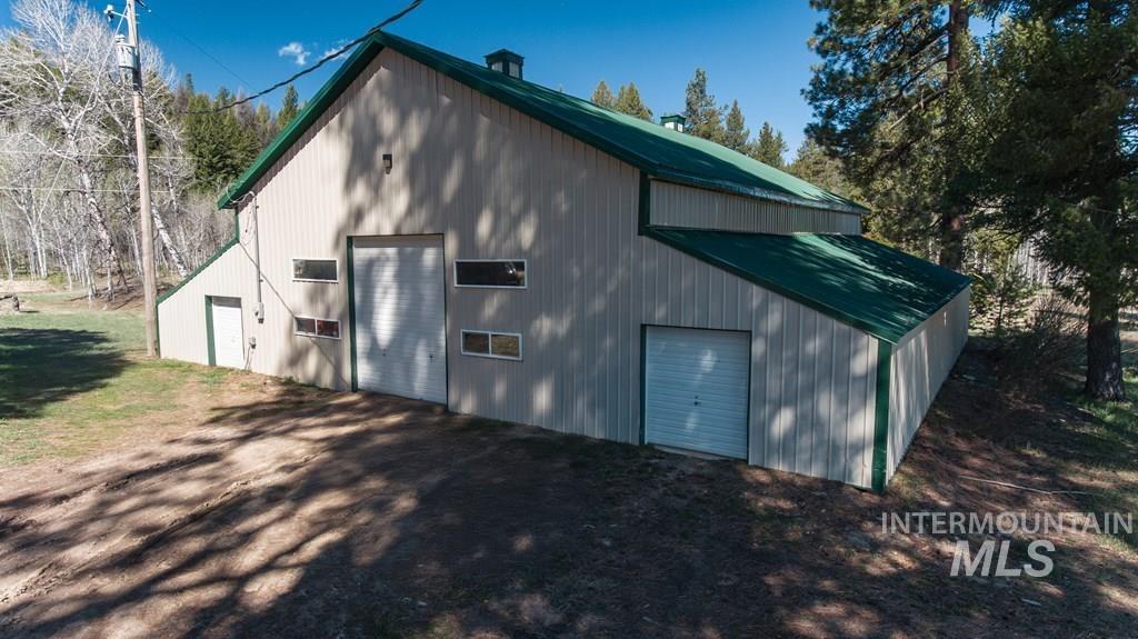 31/33 Bacon Creek Rd