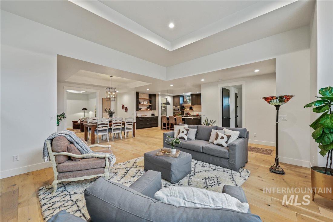 3168 W Hidden Springs Dr.