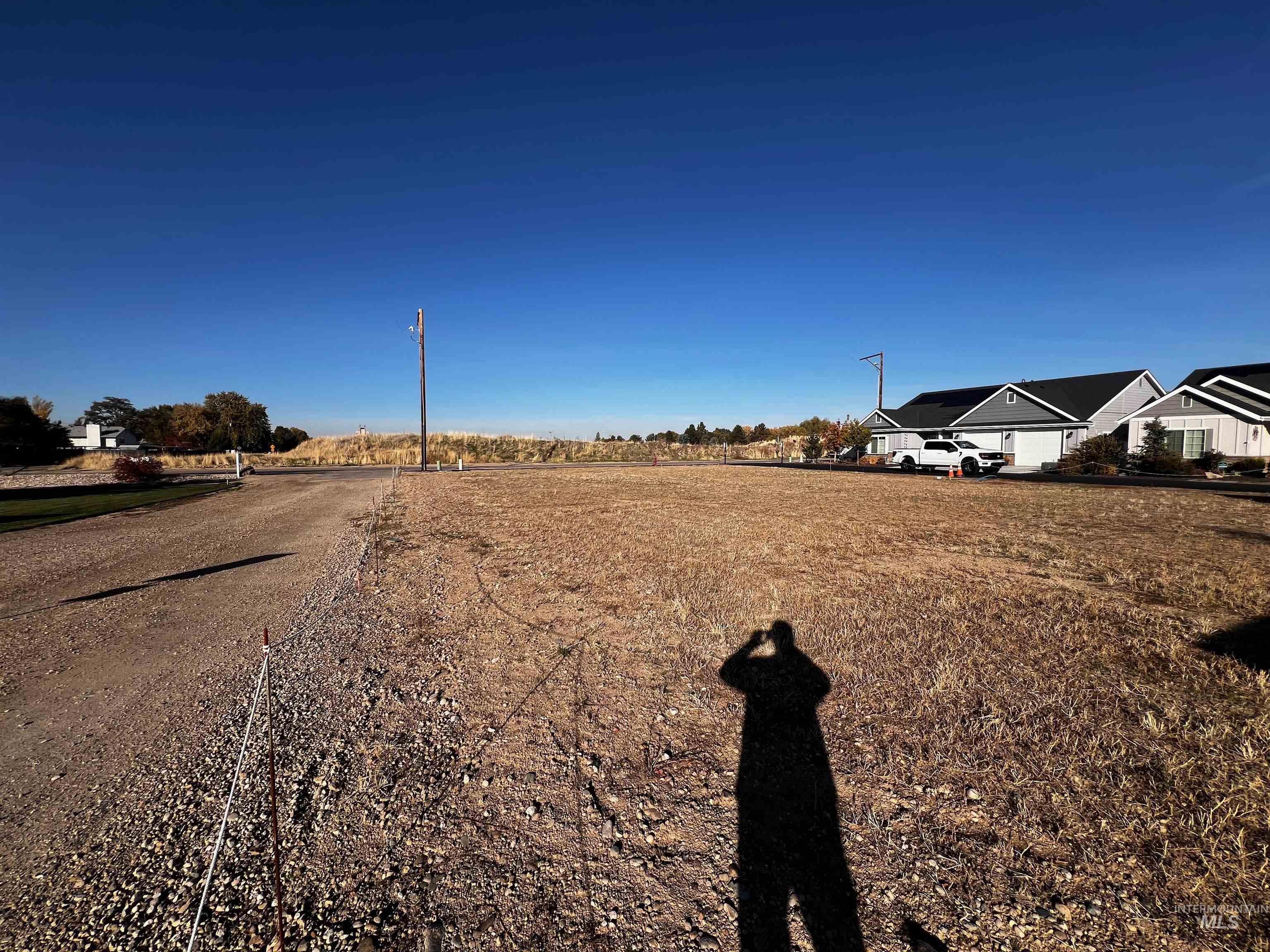 View of dirt / gravel road