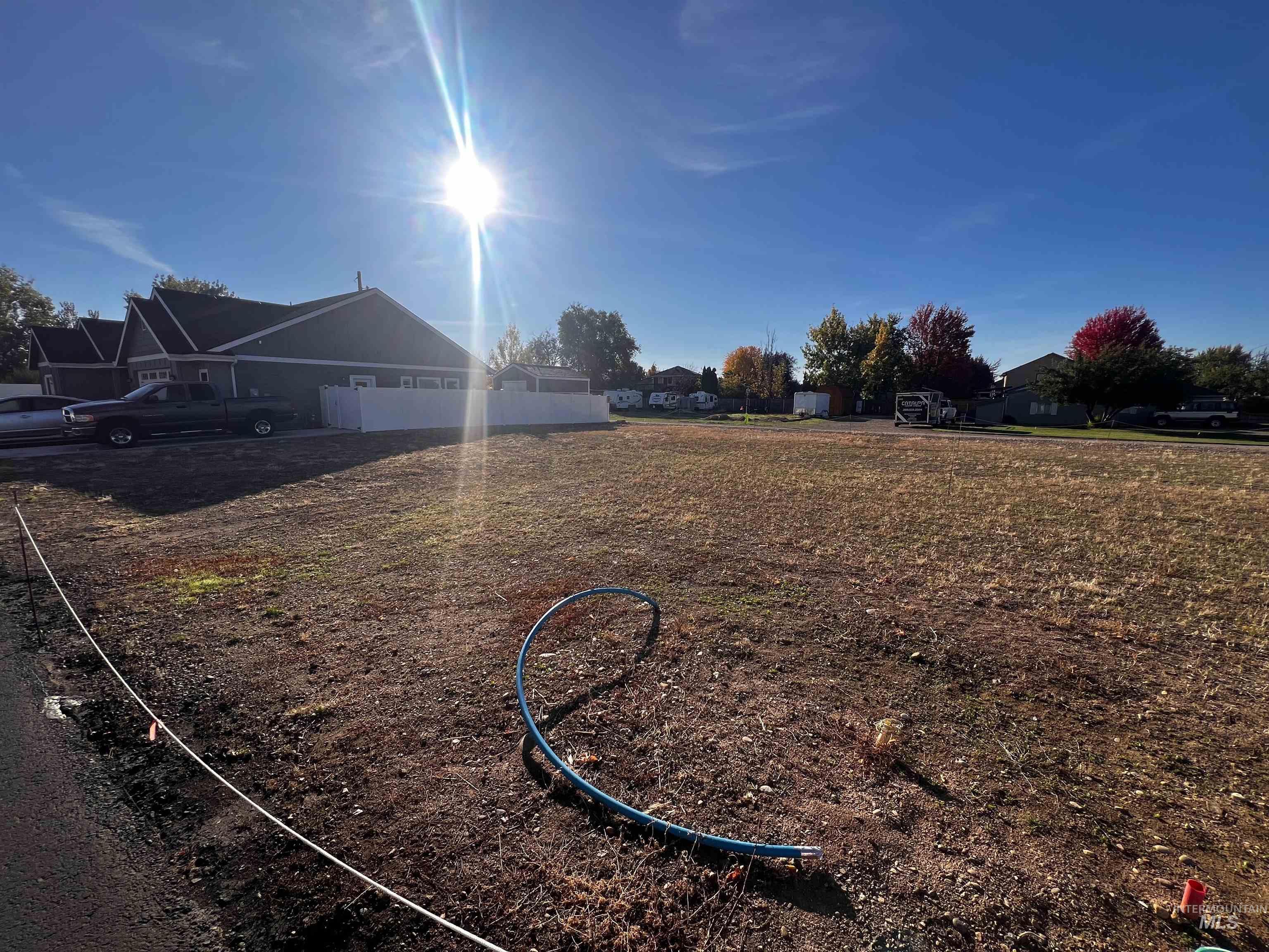 View of yard with a residential view