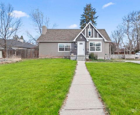 Photo of 3500 W Overland Road, Boise, ID 83705 (MLS # 98977358)