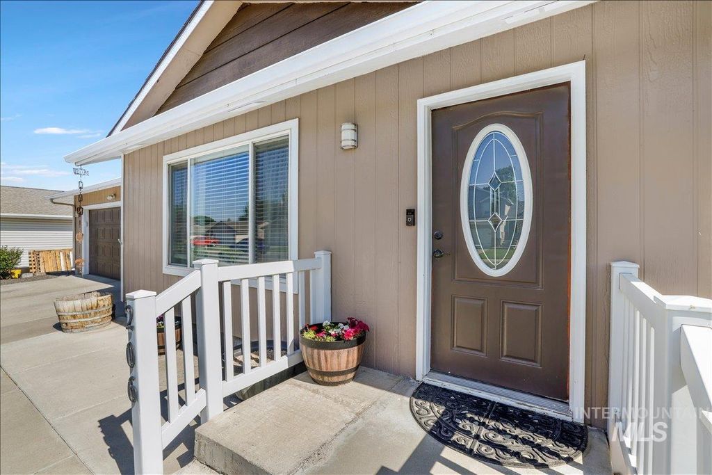 Photo of 206 Diamond Drive, Kimberly, ID 83341 (MLS # 98984783)