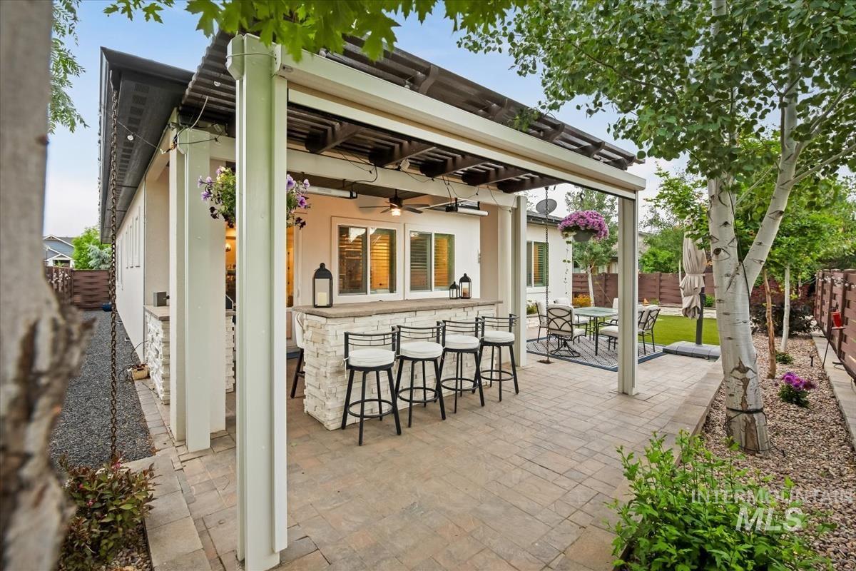 7041 N Exeter Pl.