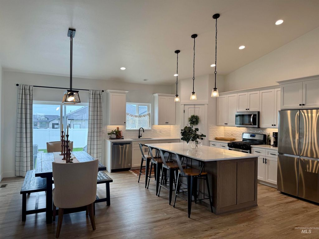 Photo of 815 Emerald Dr. N, Kimberly, ID 83341 (MLS # 98945059)