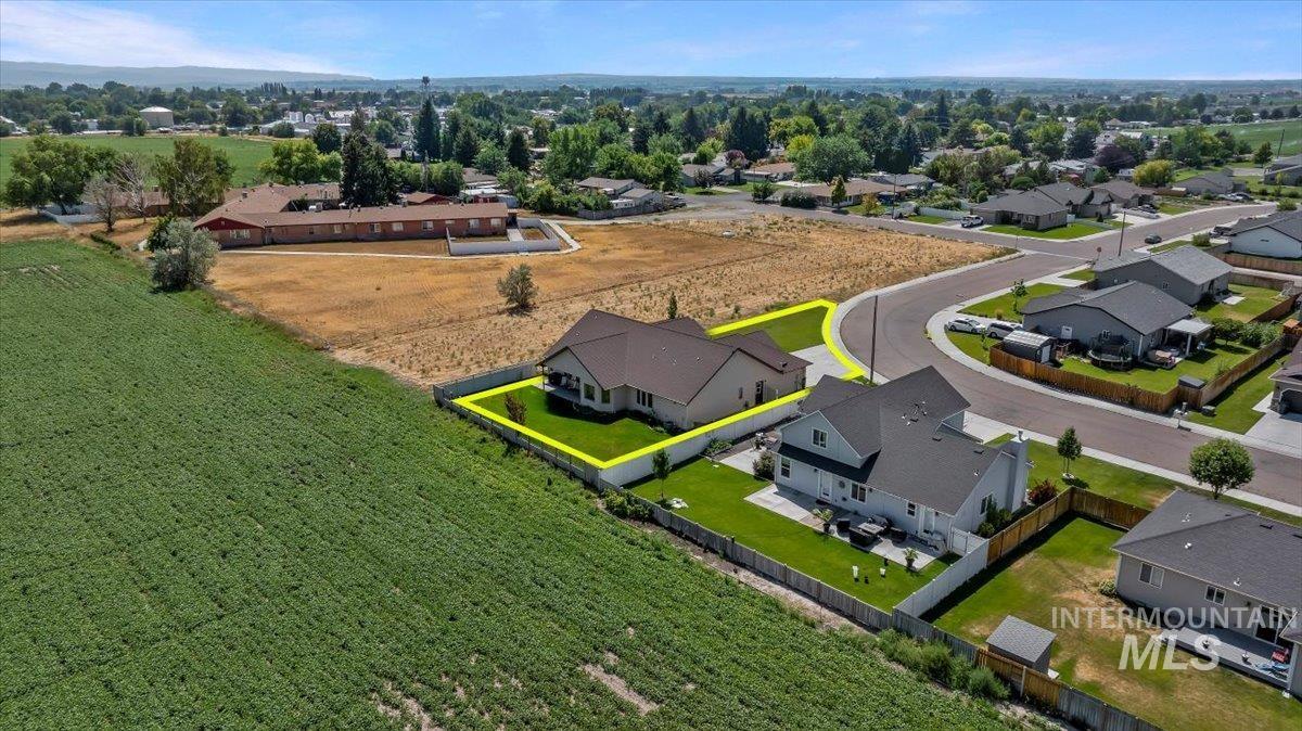 Kimberly, Idaho 83341, United States, 3 Bedrooms Bedrooms, ,3 BathroomsBathrooms,Residential,Active,98116