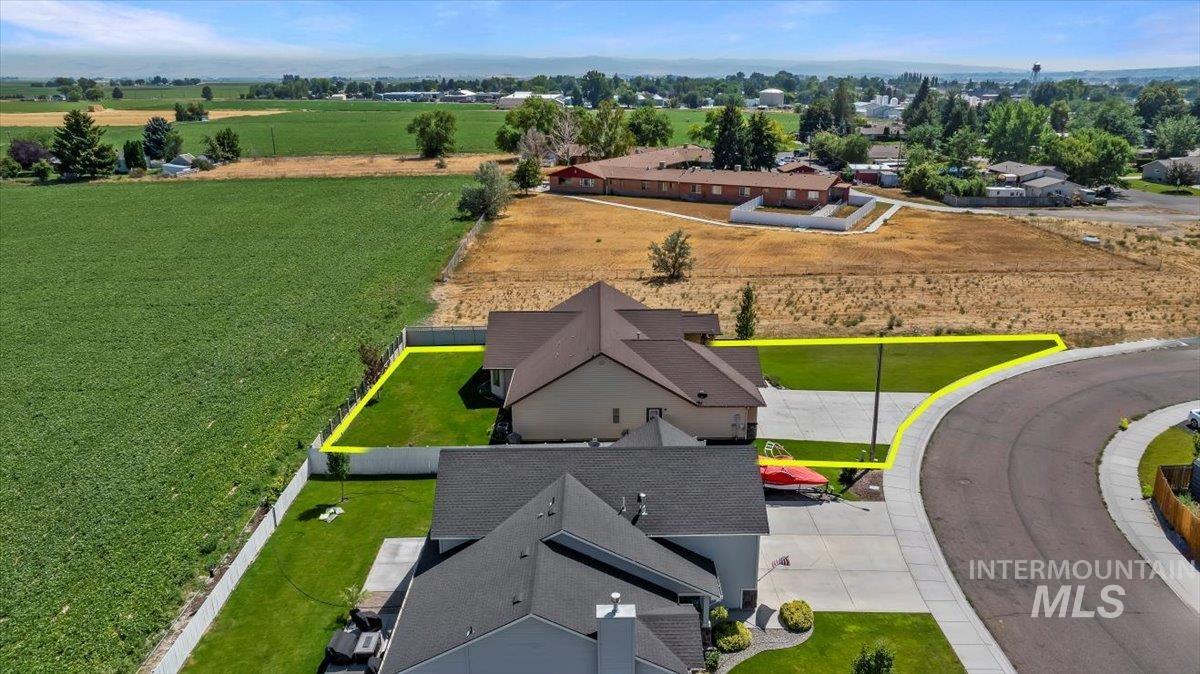 Kimberly, Idaho 83341, United States, 3 Bedrooms Bedrooms, ,3 BathroomsBathrooms,Residential,Active,98116