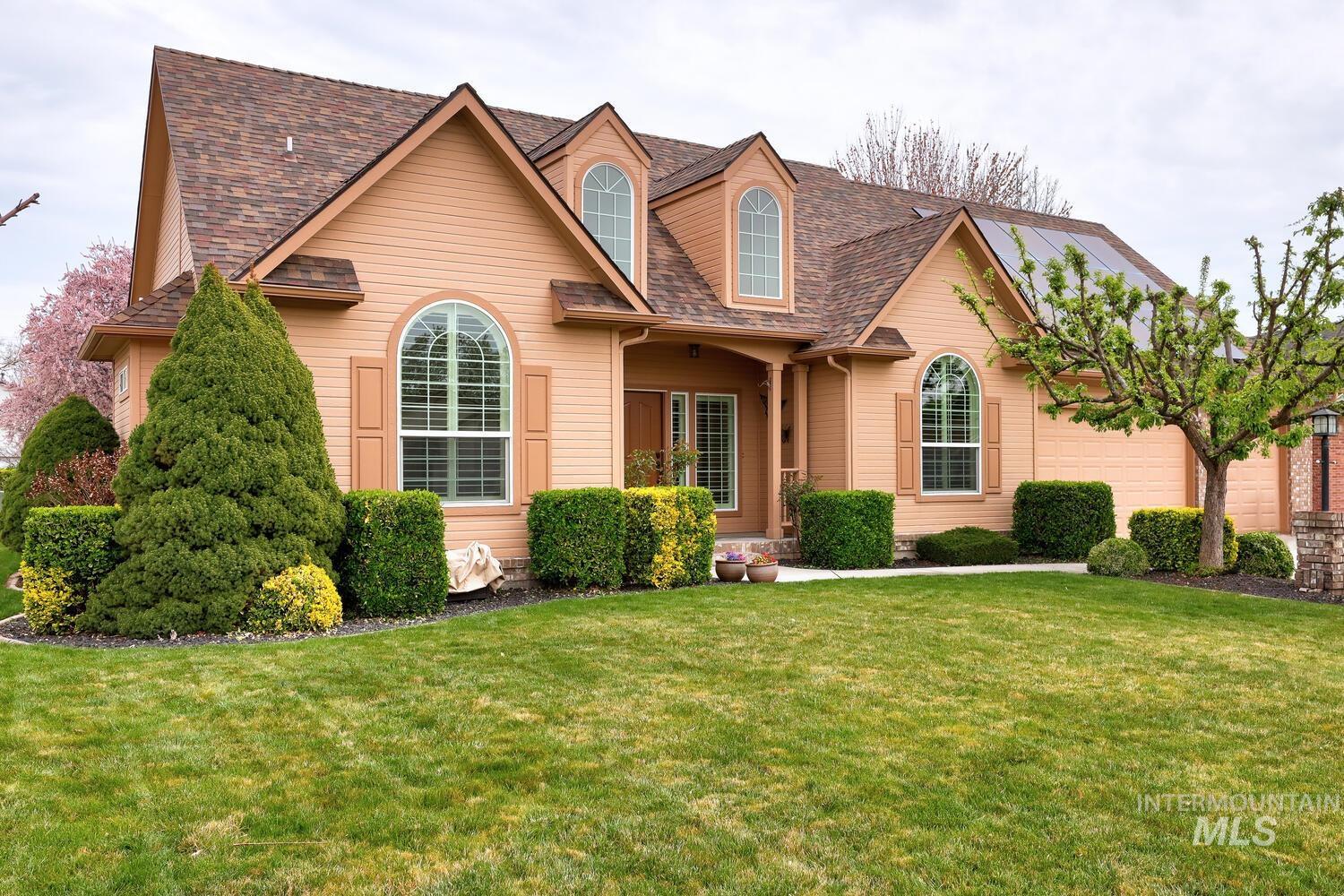 1946 N Banstead Place