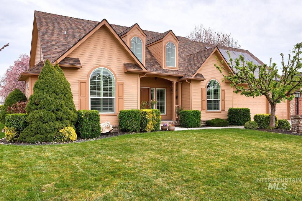 Photo of 1946 N Banstead Place, Boise, ID 83713 (MLS # 98980398)