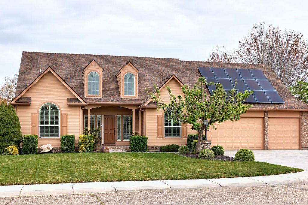 Photo of 1946 N Banstead Place, Boise, ID 83713 (MLS # 98980398)