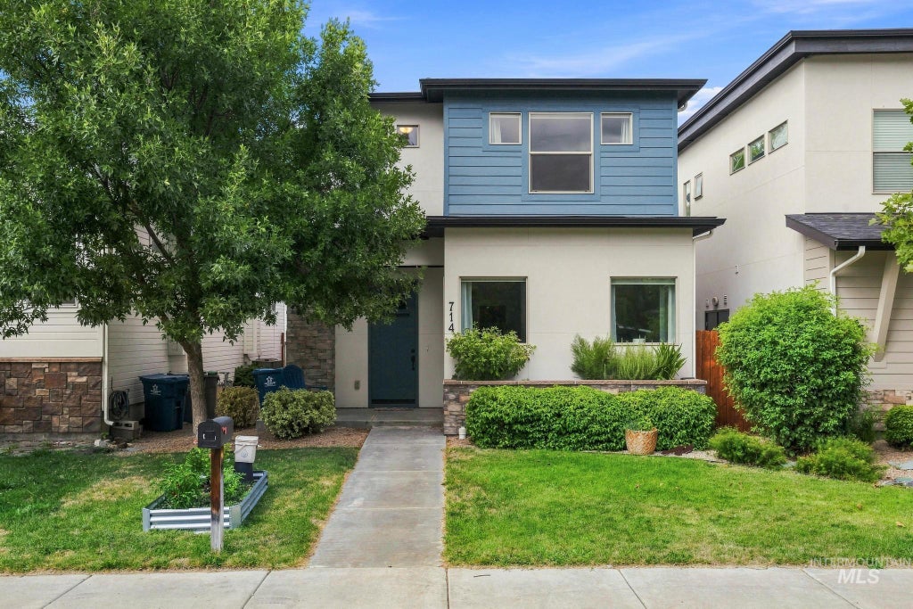 Photo of 714 W Richmond St, Boise, ID 83706 (MLS # 99000293)