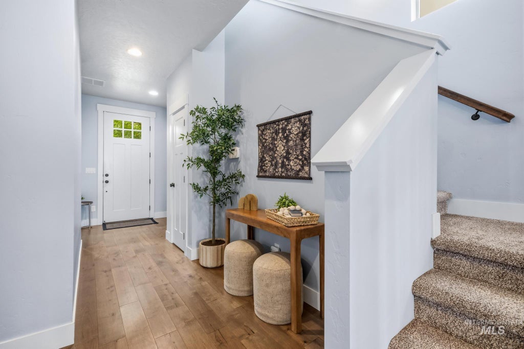 Photo of 714 W Richmond St, Boise, ID 83706 (MLS # 99000293)