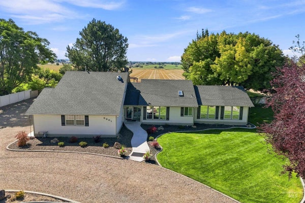 5801 E VICTORY RD, NAMPA, ID 83687 - Image 7c7e284da7d3837e4e74b41a1ec1454d/2637396049