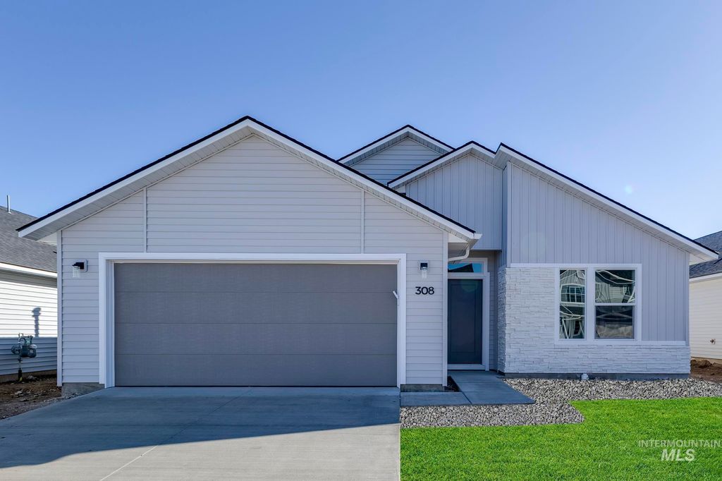Photo of 308 N Coltsfoot Ave, Kuna, ID 83634 (MLS # 98966410)
