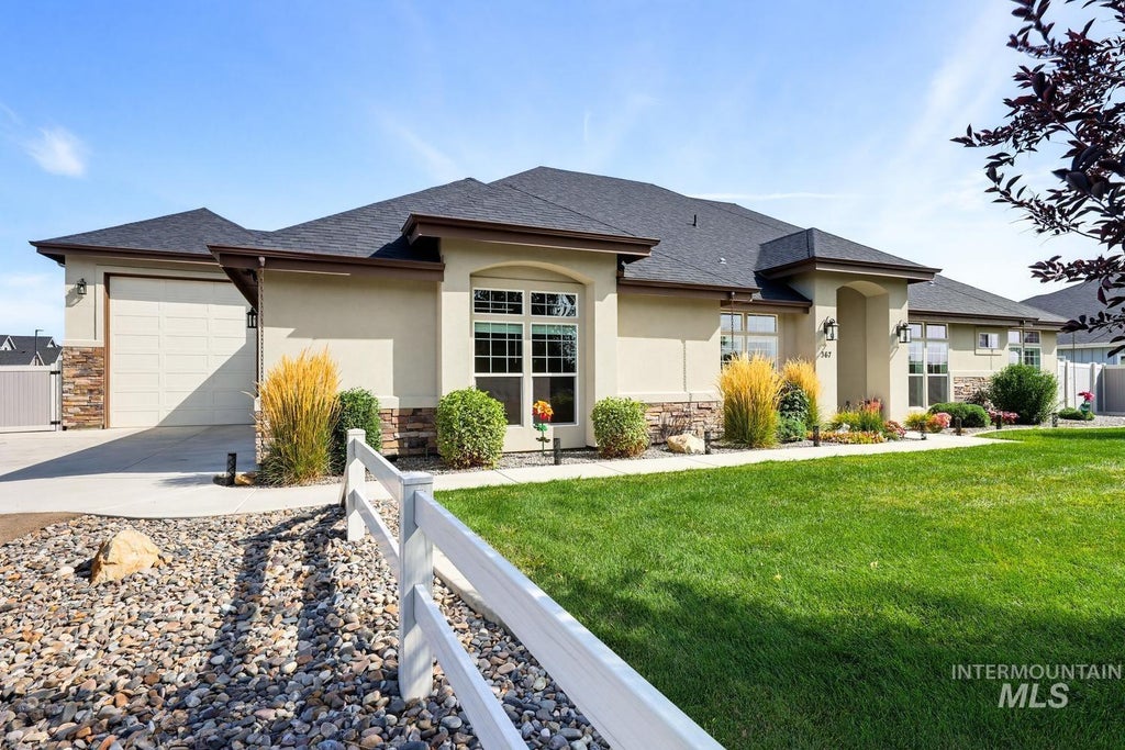 Photo of 367 Bard, Middleton, ID 83644 (MLS # 98998754)