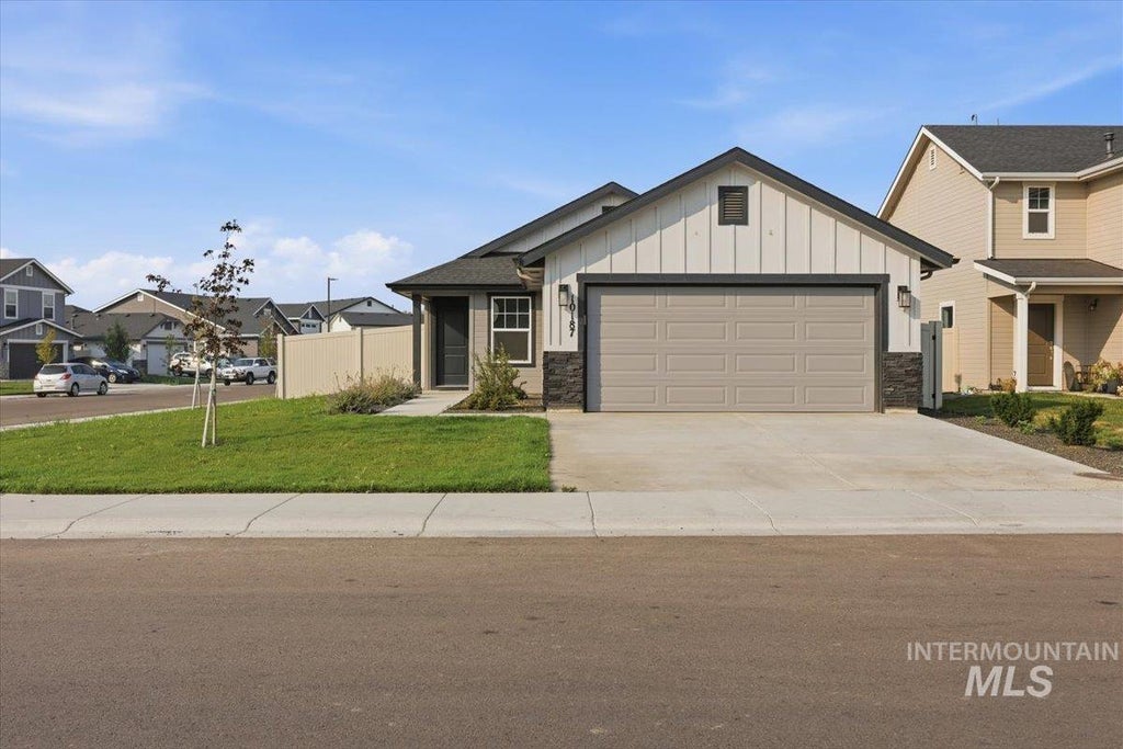 Photo of 10187 Longtail Drive, Nampa, ID 83687 (MLS # 98996575)