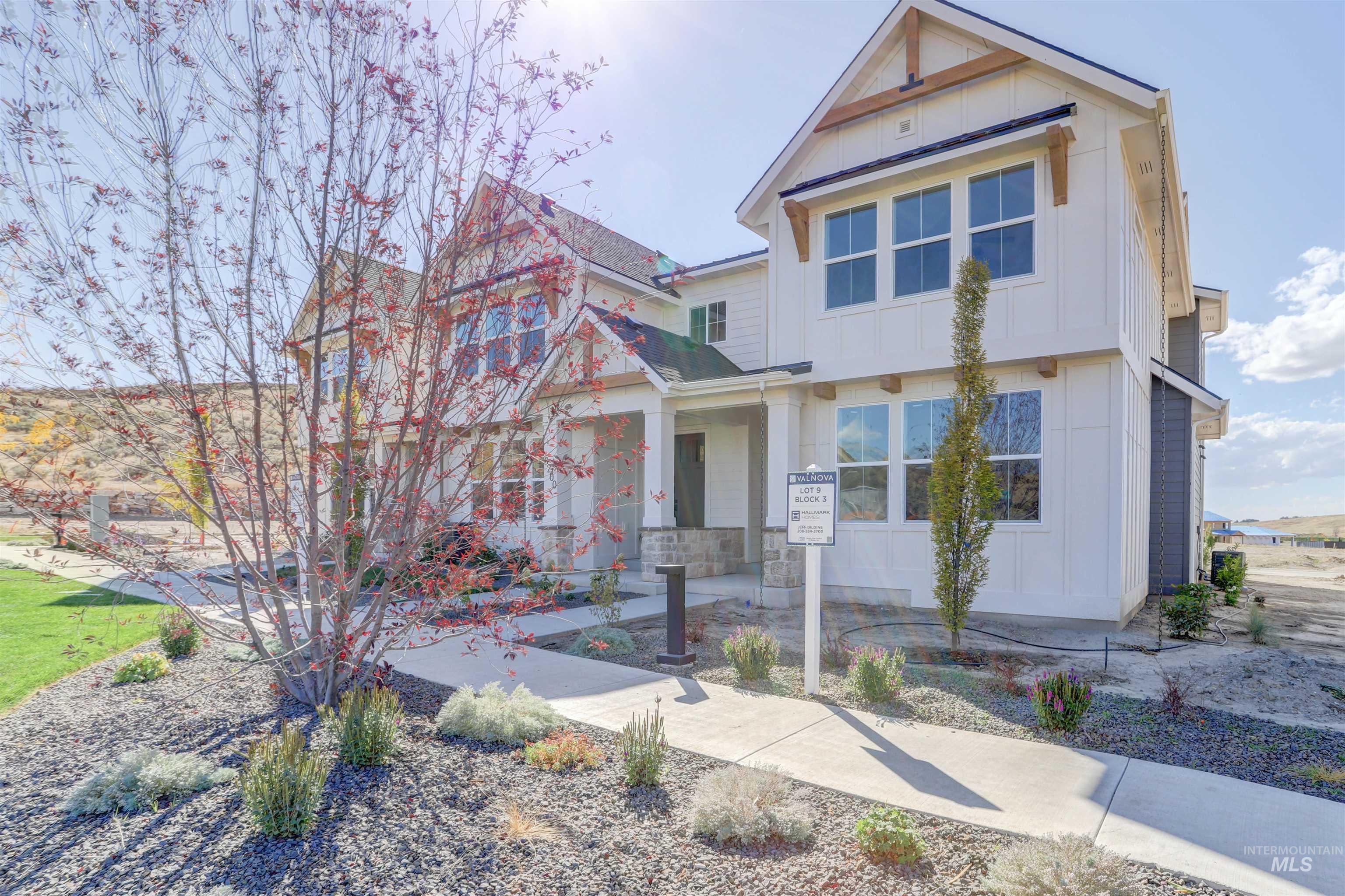 6186 N Holly Springs Ln