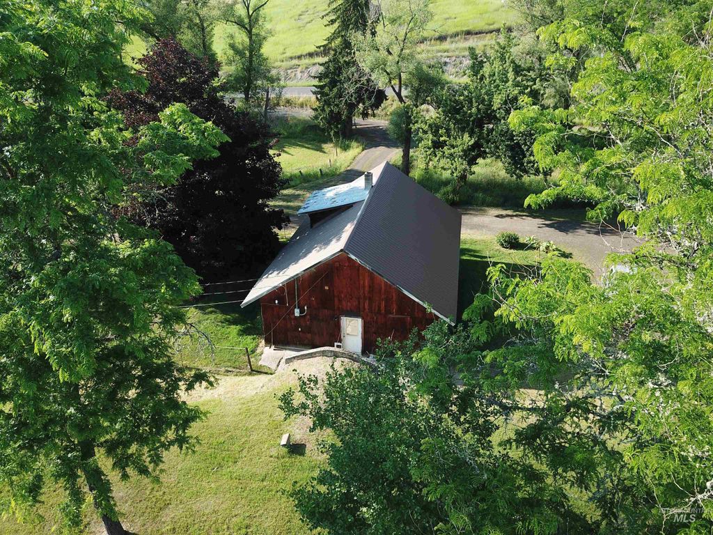 Photo of 698 Leitch Creek Rd, Kooskia, ID 83539 (MLS # 98934859)