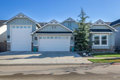 Photo of 5826 S Cubola Way, Meridian, ID 83642 (MLS # 98966375)