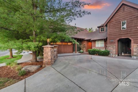 Photo of 9641 W Sultana Dr, Garden City, ID 83714 (MLS # 98956307)