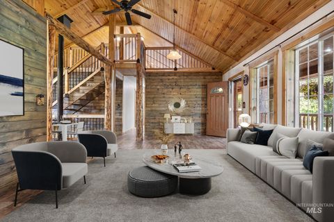 Photo of 12 Deer Drive, Idaho City, ID 83631 (MLS # 98979227)