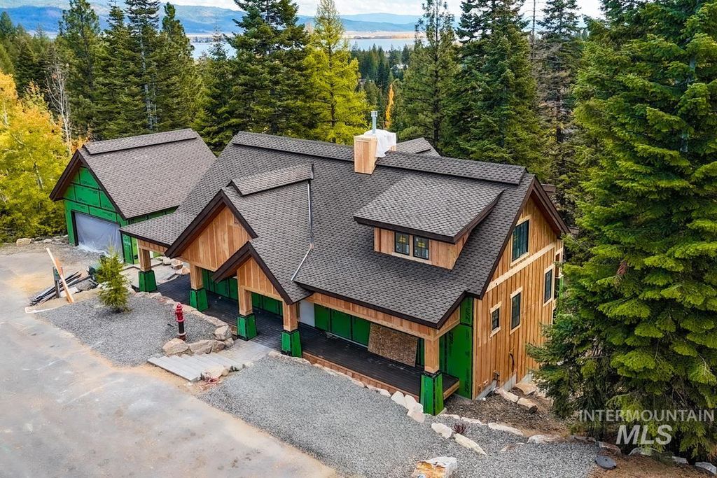 Photo of 20 Haystack Ct, Donnelly, ID 83615 (MLS # 98932028)