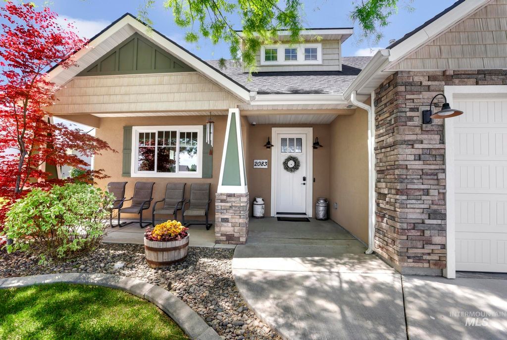 Photo of 2083 Tendoy St, Twin Falls, ID 83301 (MLS # 98985895)