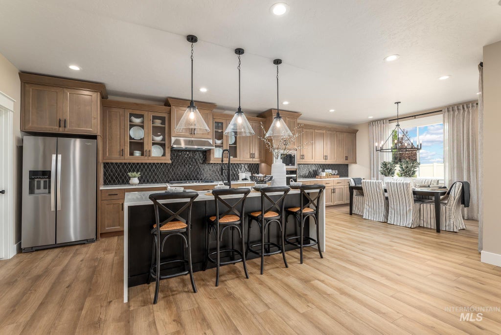 Photo of 5662 W Daphne Dr, Meridian, ID 83646 (MLS # 99001518)