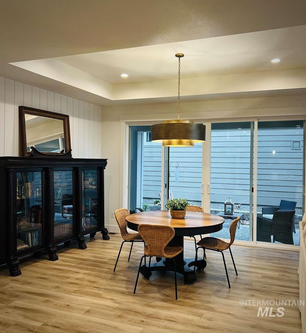 Photo of 11858 N 21st Ave, Boise, ID 83714 (MLS # 98974700)