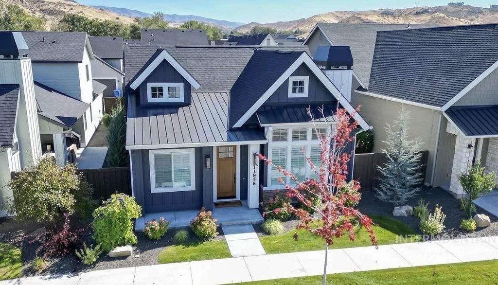 Photo of 11858 N 21st Ave, Boise, ID 83714 (MLS # 98974700)