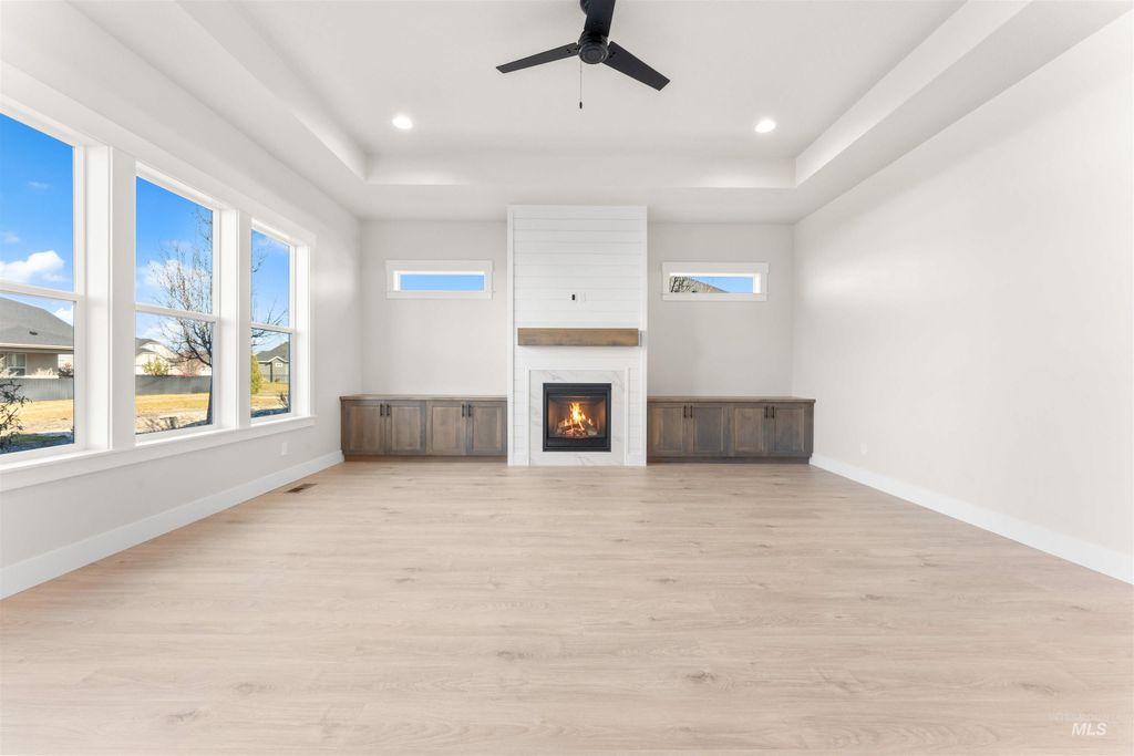 Photo of 8076 Tandy Cove St, Middleton, ID 83644 (MLS # 98976289)