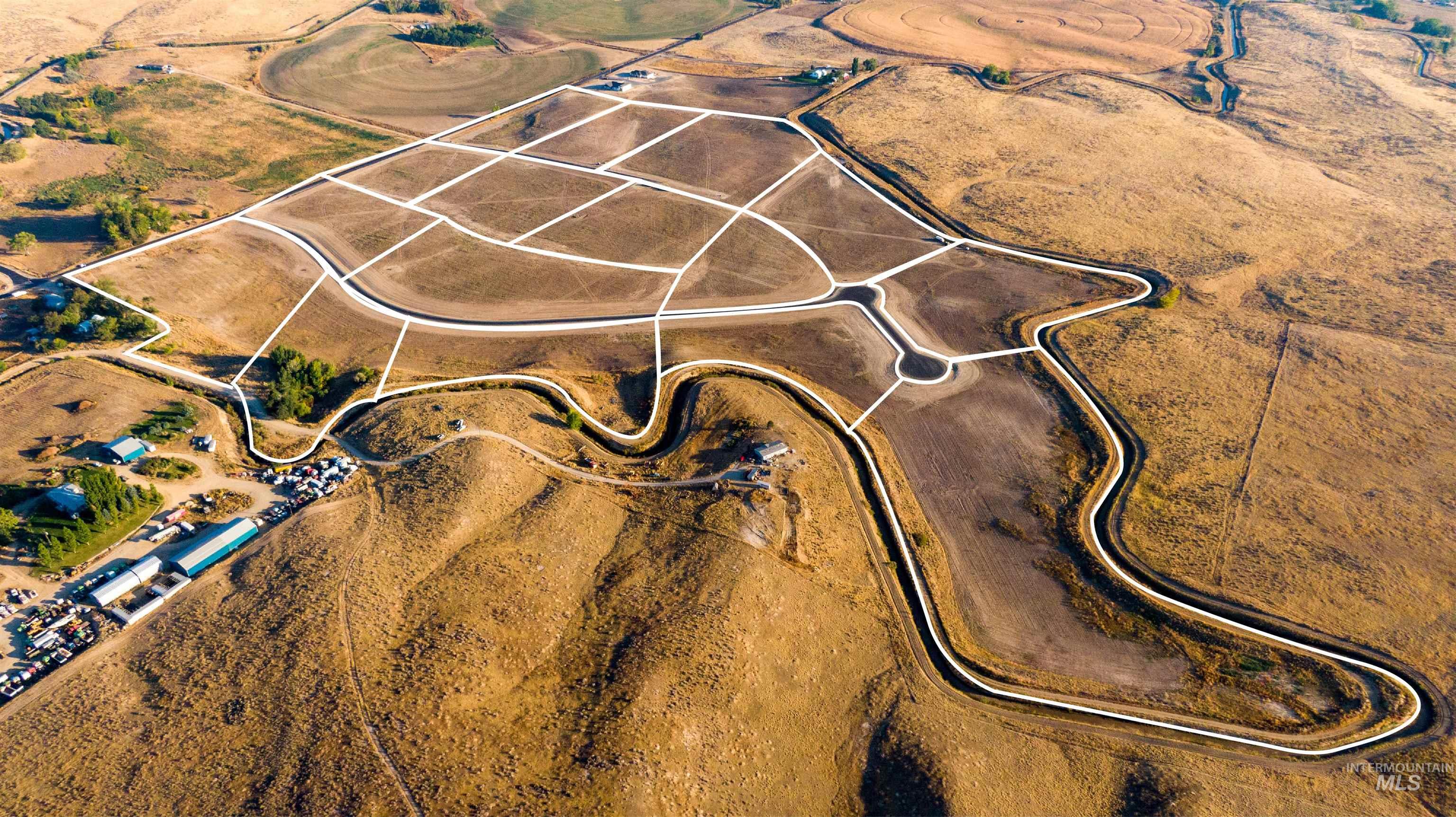 10200 Copperhead Lane