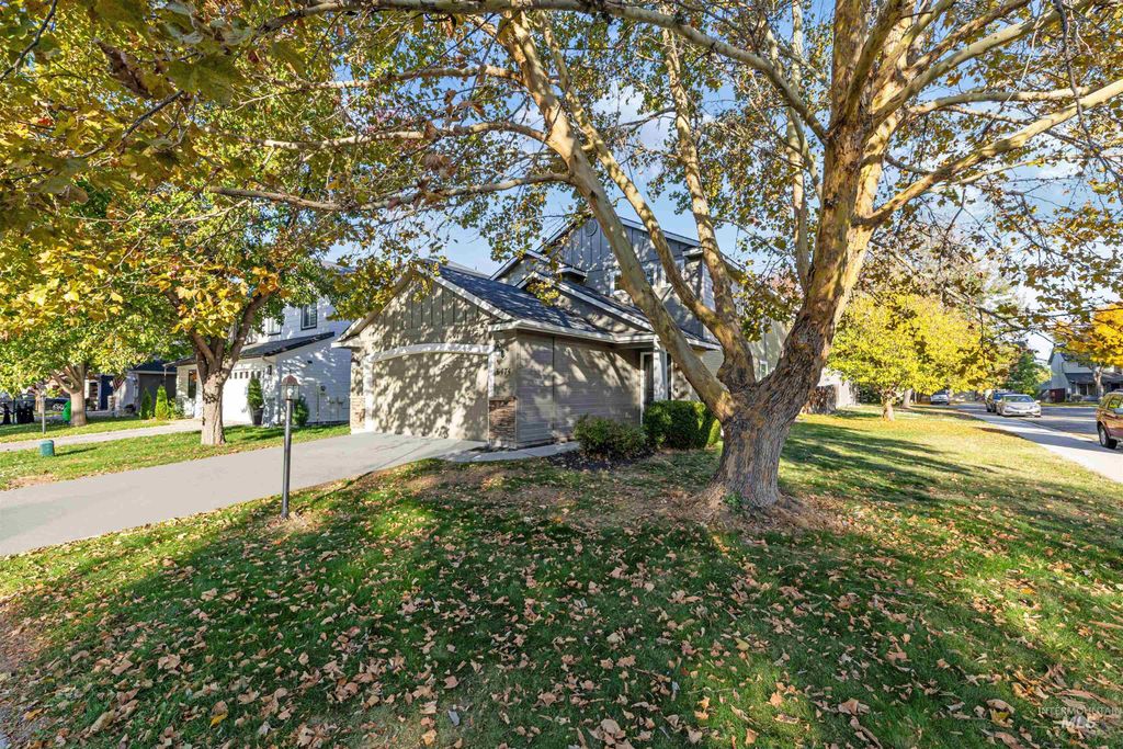 Photo of 6474 S Cheshire Ave, Boise, ID 83709 (MLS # 98965552)