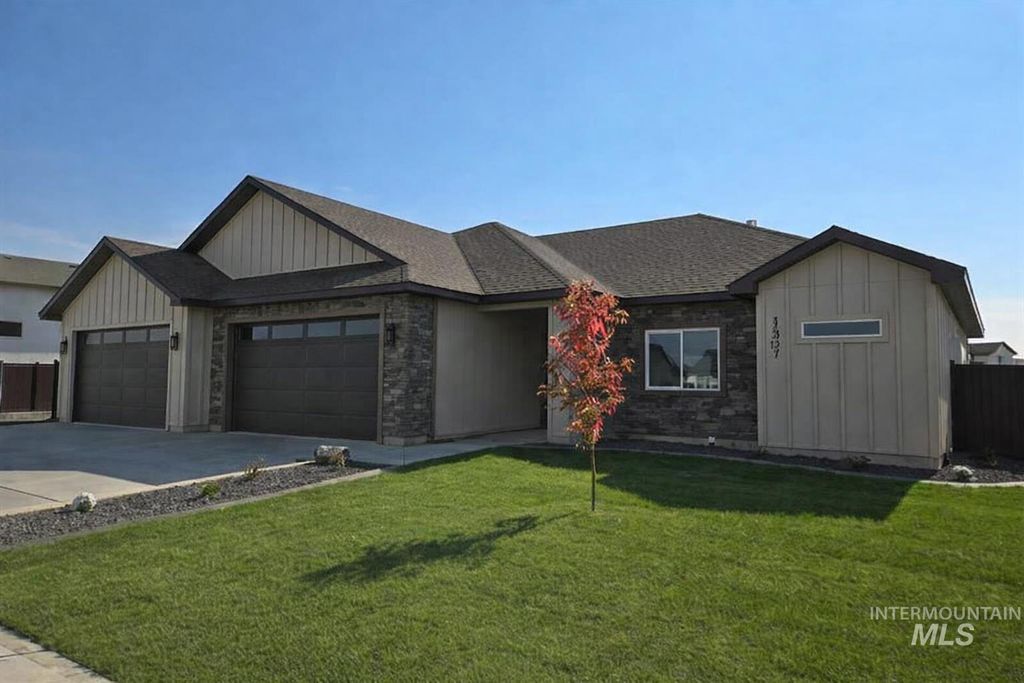 Photo of 1557 Tule Dr, Twin Falls, ID 83301 (MLS # 98959994)