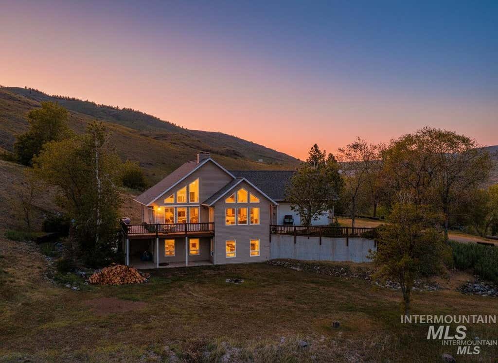 Photo of 160 Buckhorn Road, White Bird, ID 83554 (MLS # 98995103)
