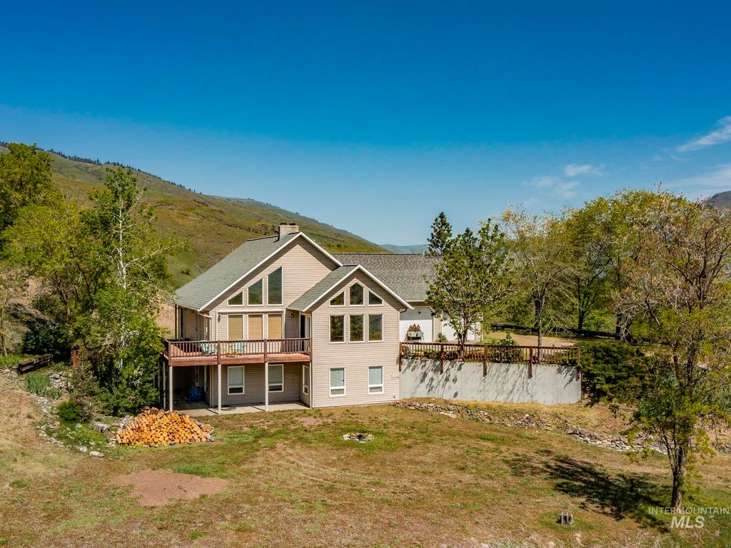 Photo of 160 Buckhorn Road, White Bird, ID 83554 (MLS # 98995103)