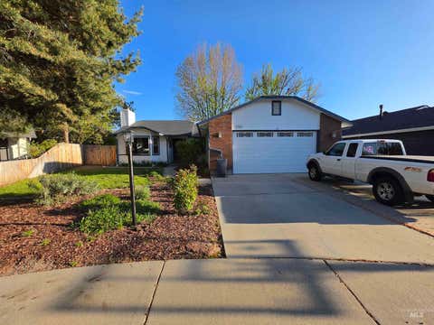 Photo of 2753 E Hancock Ct, Boise, ID 83706 (MLS # 98988343)