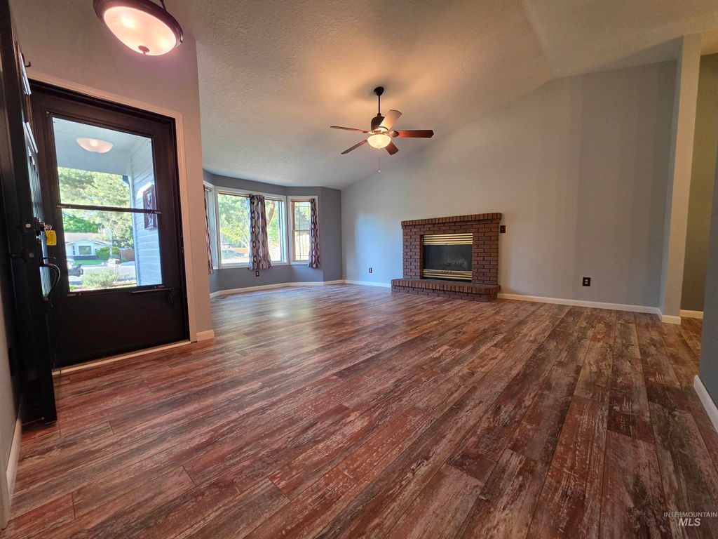 Photo of 2753 E Hancock Ct, Boise, ID 83706 (MLS # 98988343)