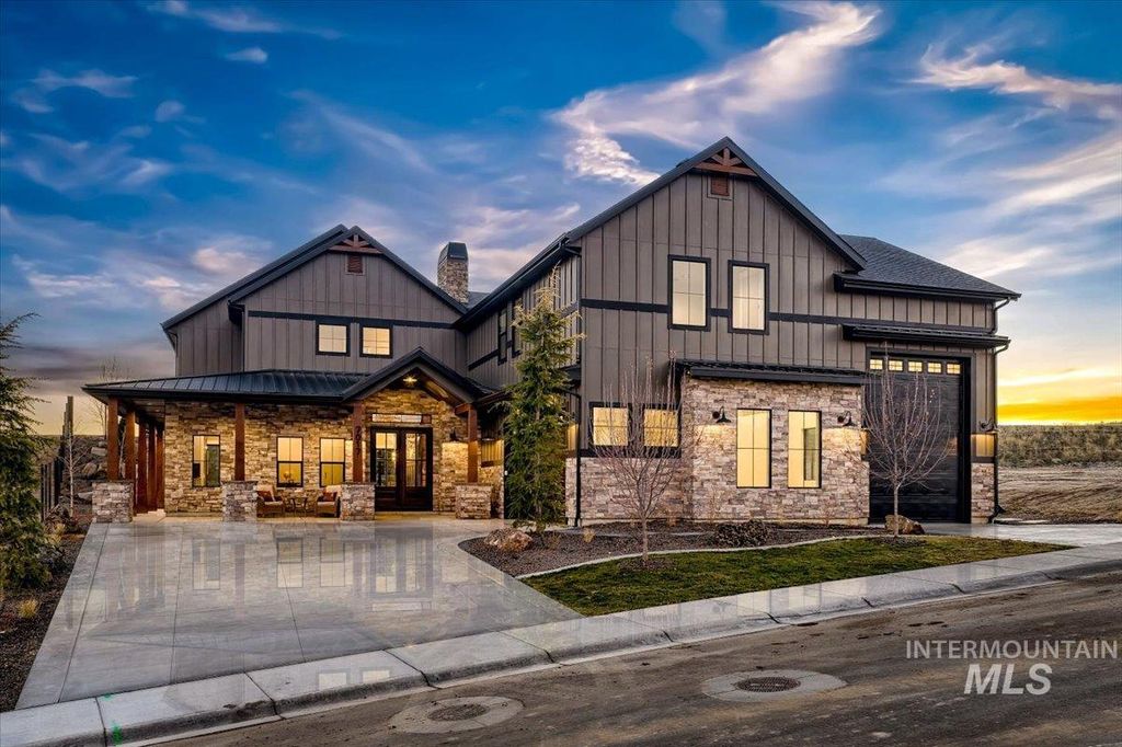 Photo of 7017 N Cairnhill Way, Eagle, ID 83616 (MLS # 98972497)