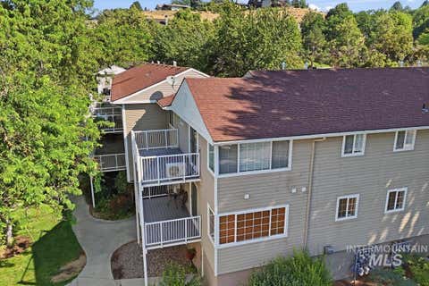 Photo of 307 W Village LN, Boise, ID 83702 (MLS # 98993388)