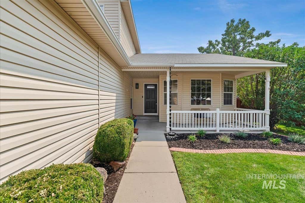 Photo of 4484 S Santa Cruz Way, Boise, ID 83709 (MLS # 98995784)