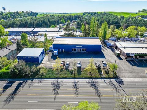 Photo of 603 N Main Street, Moscow, ID 83843 (MLS # 98985599)