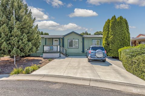 Photo of 2750 Alden RD #43, Fruitland, ID 83619 (MLS # 98955177)