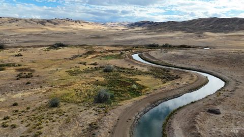 Photo of TBD Tbd, Adrian, OR 97901 (MLS # 98964098)