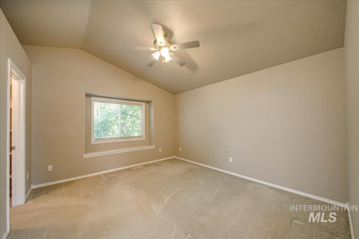 610 Royal St, Caldwell, Idaho image 32