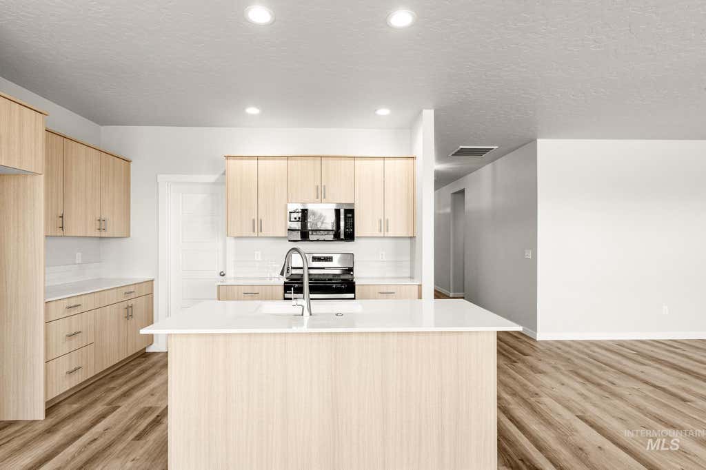 Photo of 12865 Decatur St, Nampa, ID 83651 (MLS # 98991893)