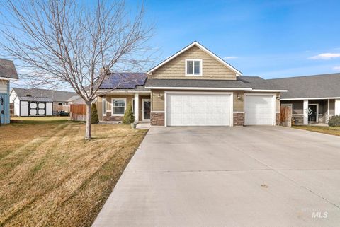Photo of 321 Arrow Street, Twin Falls, ID 83301 (MLS # 98972451)