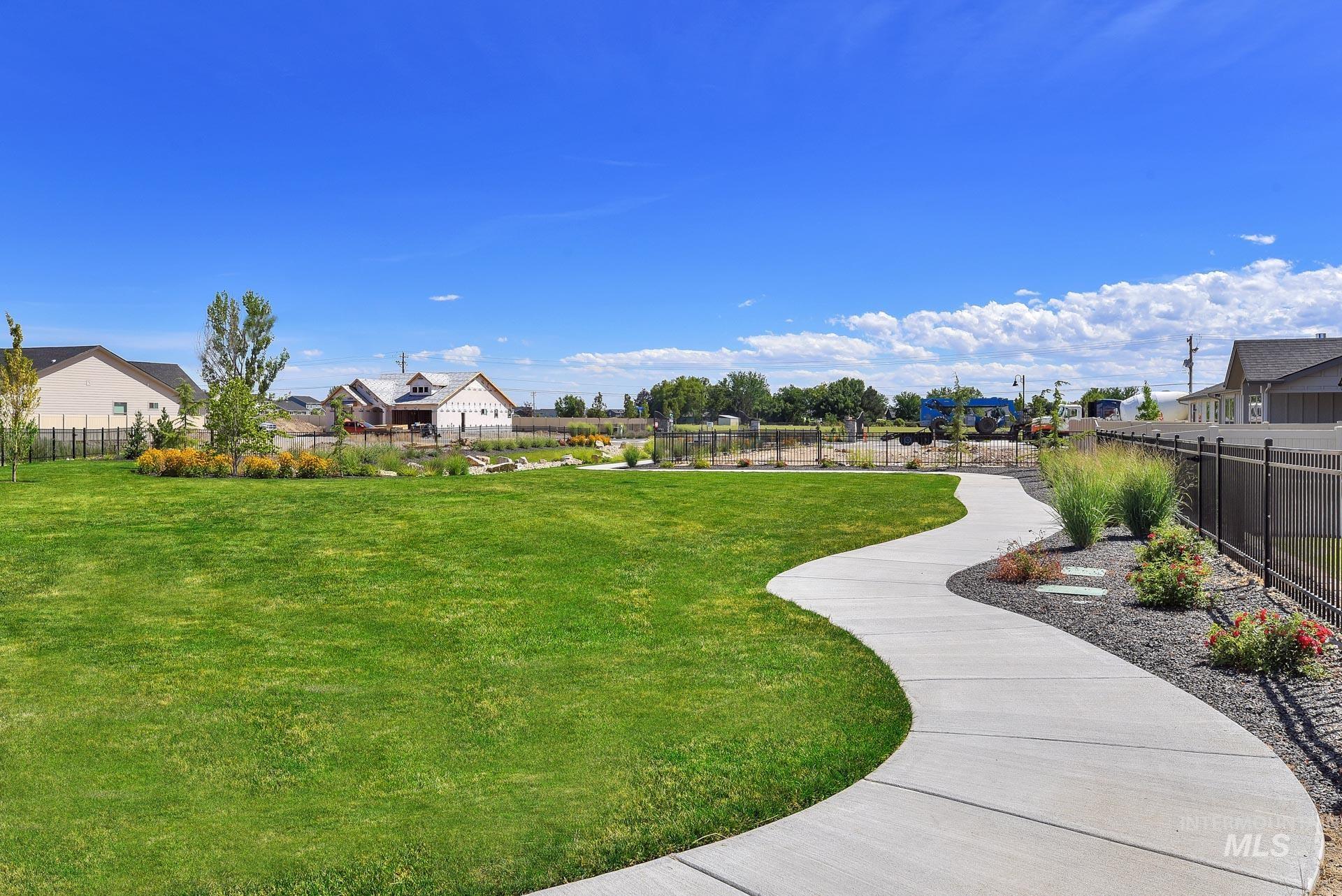 View of home's community featuring a residential view