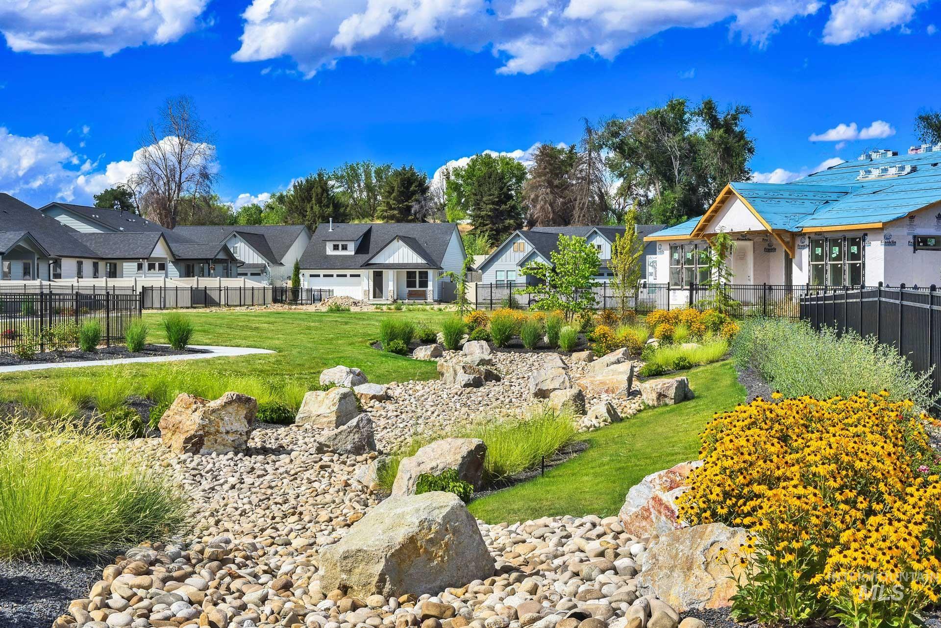 View of yard with a residential view