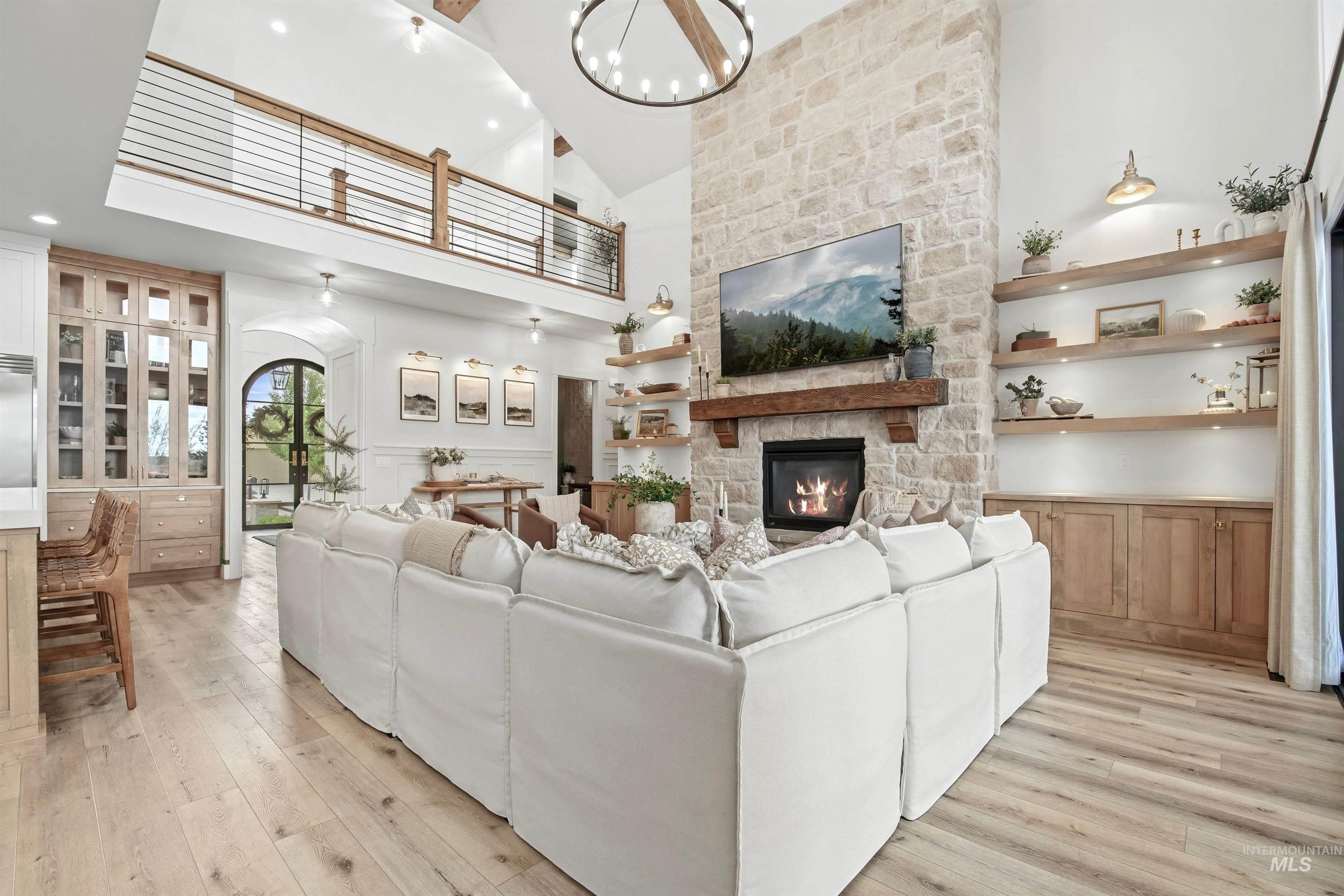 6805 S Pemberley Way