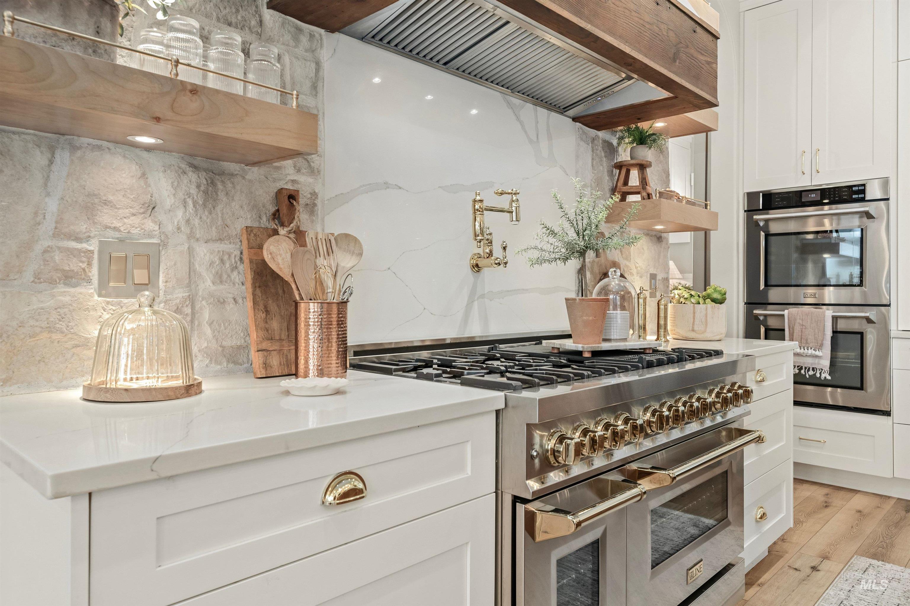 6805 S Pemberley Way